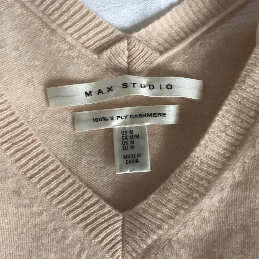 Cashmere sweater